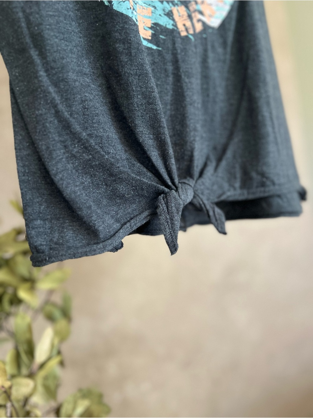 Wish You Were Here Graphic Tie-Front Tank Top Heathered Dark Grey - Picture 3 of 6